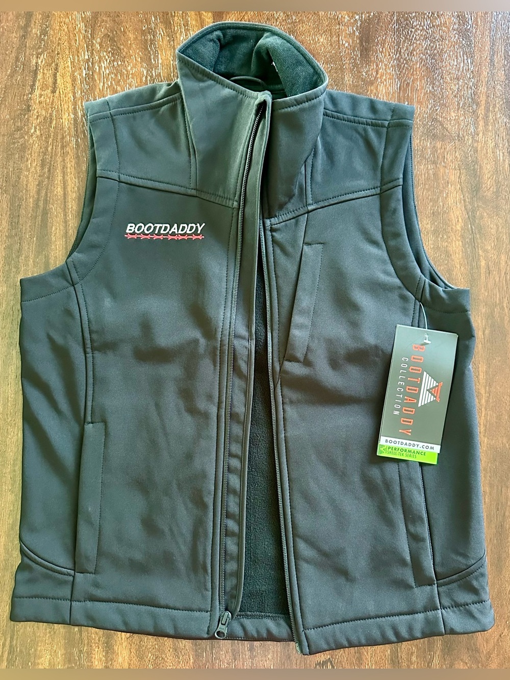 NWT BootDaddy Collection Youth M 12/14 Black Performance Soft Shell Vest